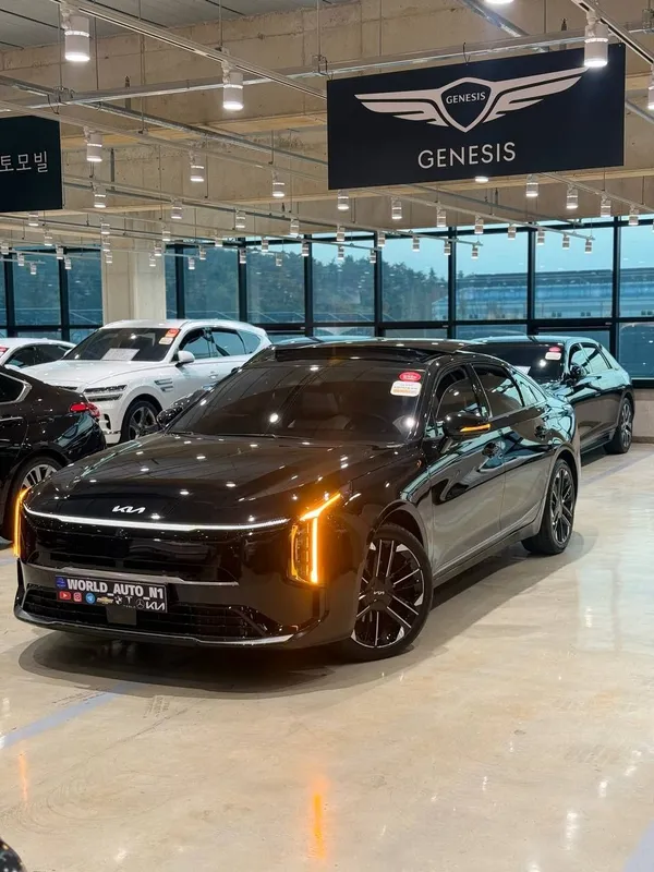 KIA k8 2025 йил сотилади KIA k8 2025 yil sotiladi