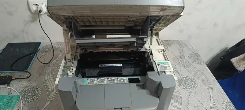 Canon 4010 sotiladi, продаётся