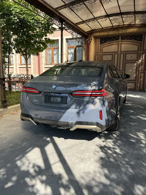 Bmw i 5 50 L 2025 йил 5