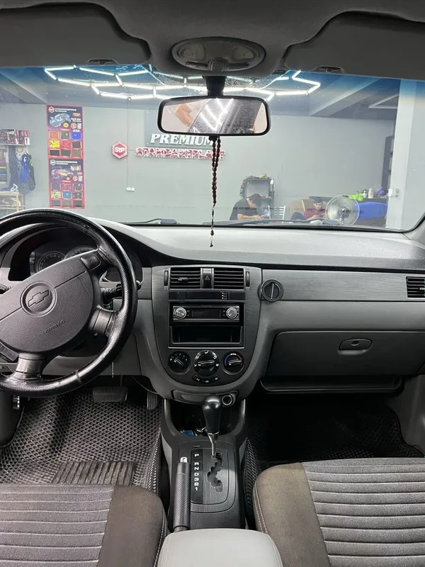 Chevrolet Lacetti 2011, газ есть 5