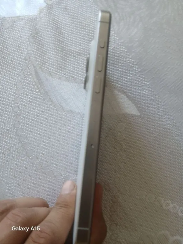 Iphone 15 pro max 2