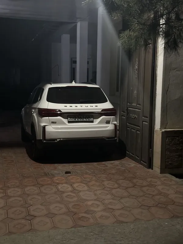 Bestune Faw t 33 turbo 7