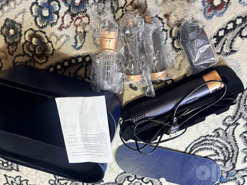 Фен Dyson для укладки волос 1 Фен Dyson для укладки волос 1