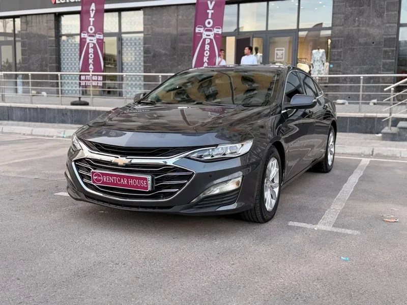 Malibu Premier | Автопрокат | Рент кар 1