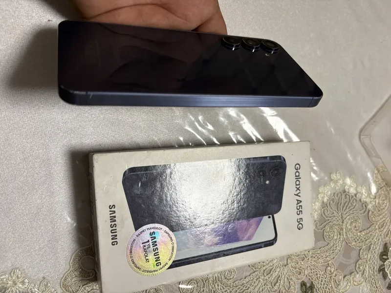 Samsun a55 128 5G 8 Samsun a55 128 5G 8