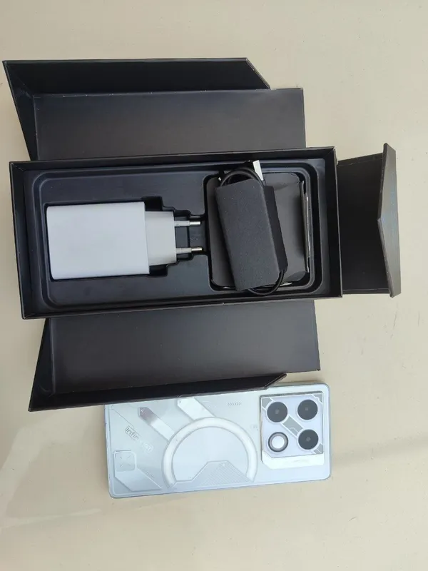 Infinix gt 20 PRO 12/256 gb Infinix gt 20 PRO 12/256 gb