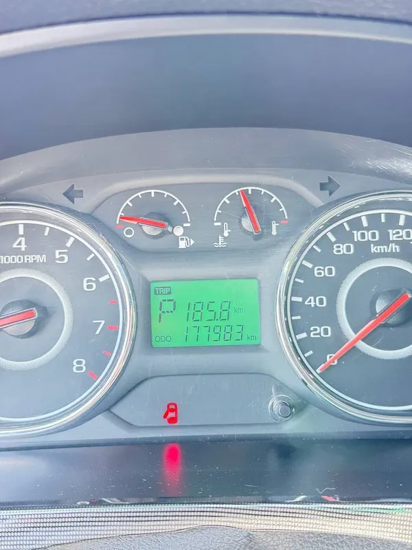 Chevrolet jentra 2