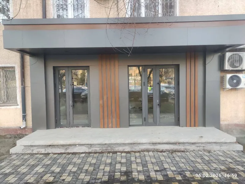 Аренда помещения в Ул Мирзо Улугбек Ор Метро БИЙ, Капитал банк