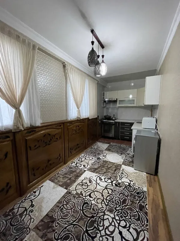 2 xonali kvartira, 60 m2, Mirobod 3
