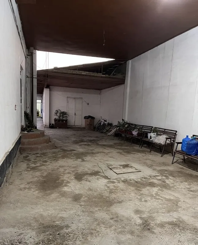 Продаётся частный дом, 6 соток, отличное расположение, Старый город 4