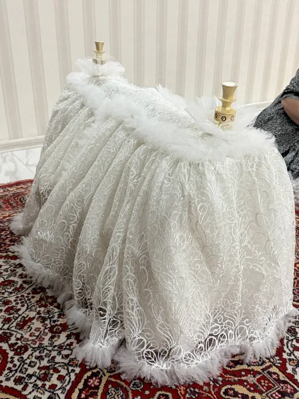 Бешик 4