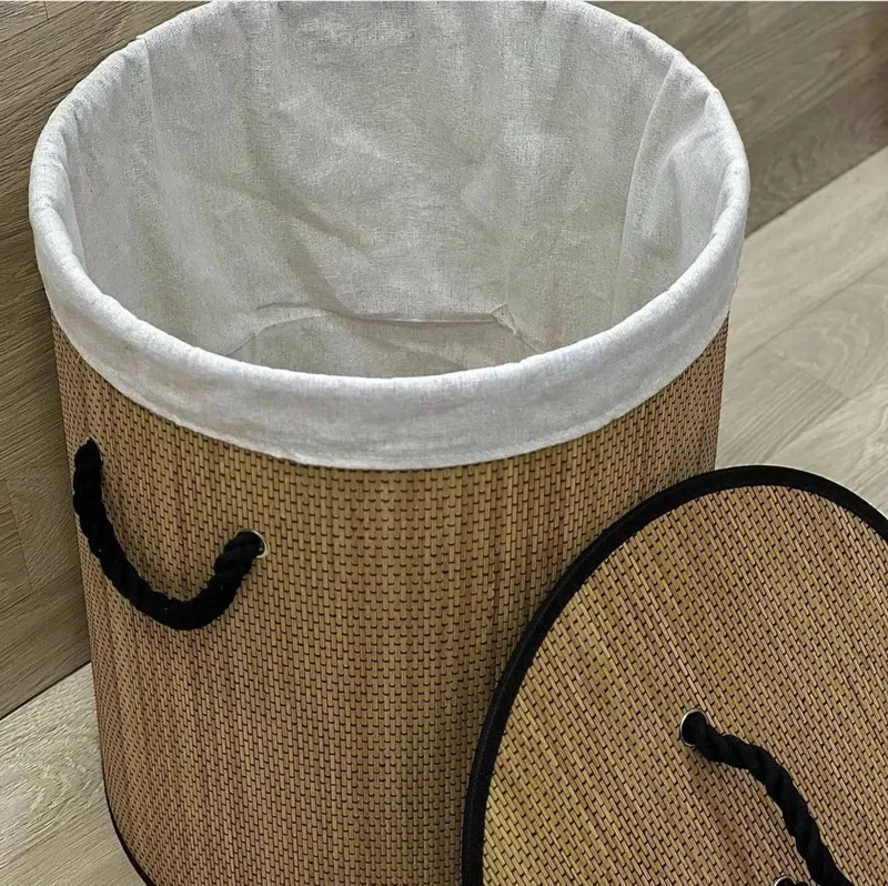 Круглая бамбуковая корзина для белья. 2 Круглая бамбуковая корзина для белья. 2