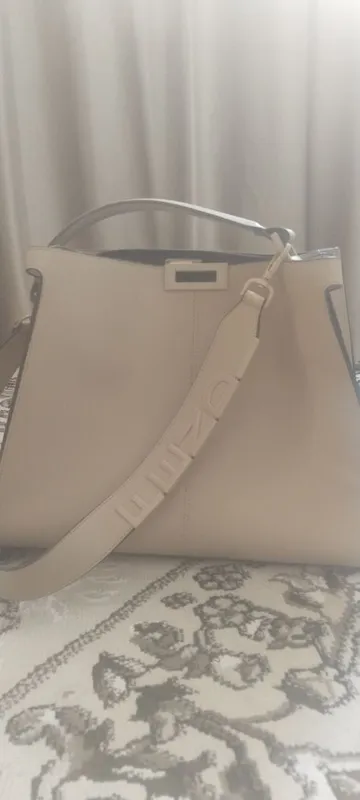 Продаётся сумка Fendi 2 Продаётся сумка Fendi 2