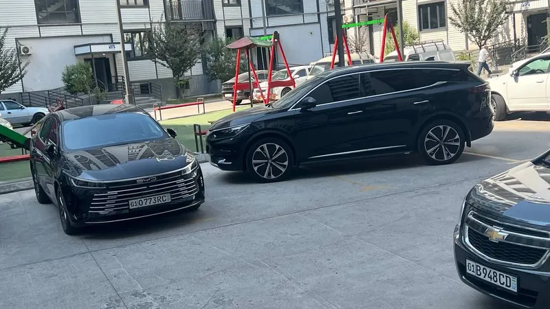 BYD TANG 5 BYD TANG 5
