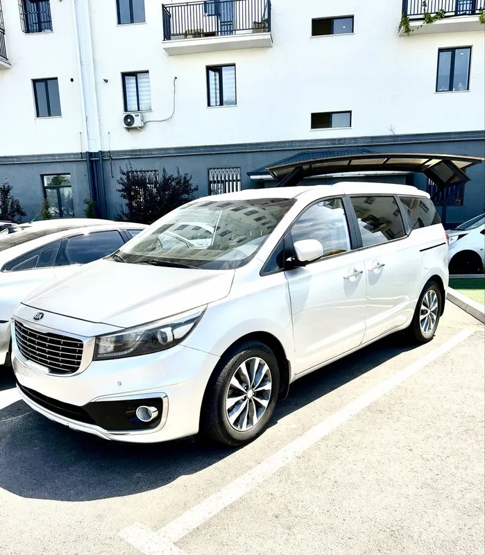 Kia Carnival дизель 3