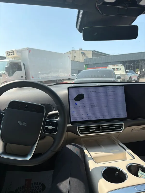 Li 9 sotiladi 3000km probeg oq salon — фото 3
