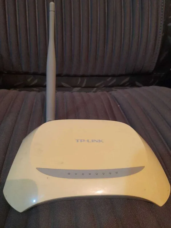 TP-LINK Wi-Fi роутер. — фото 1