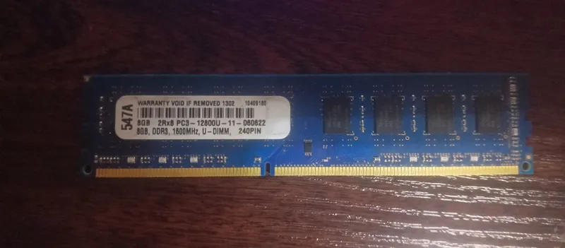 Xeon E3-1230 v1 — i7-2600 analogi va DDR3 8 GB 1600 MHz 2 Xeon E3-1230 v1 — i7-2600 analogi va DDR3 8 GB 1600 MHz 2