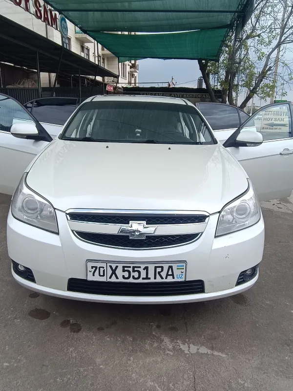 Epica Avtomobil Chevrolet Epica 2011 Luks kraska kapot ung tomon kril