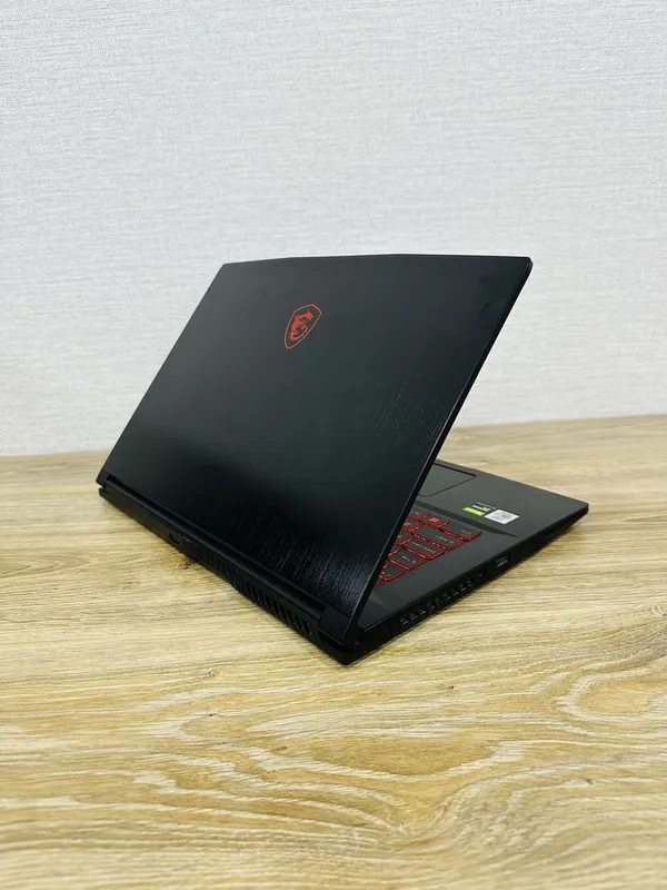 MSI Core i7-12 Ядерный, Мощный, Игровой ноутбук для IT и Игр 7 MSI Core i7-12 Ядерный, Мощный, Игровой ноутбук для IT и Игр 7