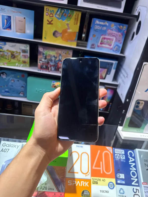 Yangi Infinix Smart 9 64GB 4 Yangi Infinix Smart 9 64GB 4