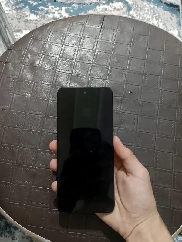 REDMI 12 память 256GB без дефектов 999 тысяч сум 5