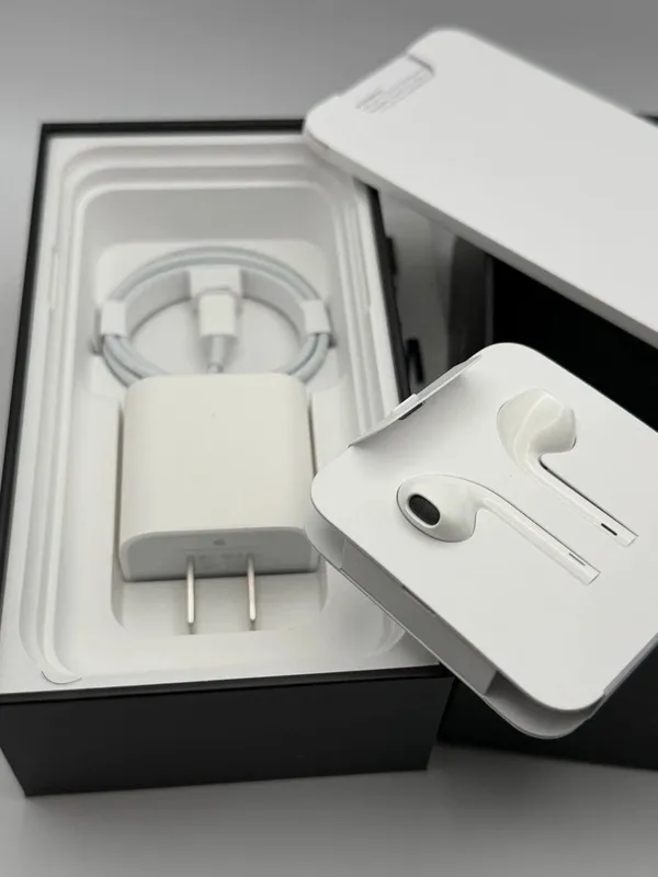 Apple iPhone 11 pro, 512GB, Space gray, Новый 4