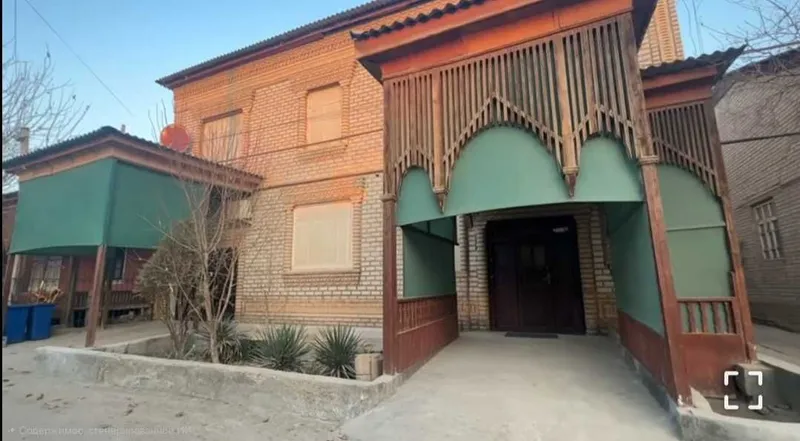 Водникда 2 каватли 450 м2 ховли жой