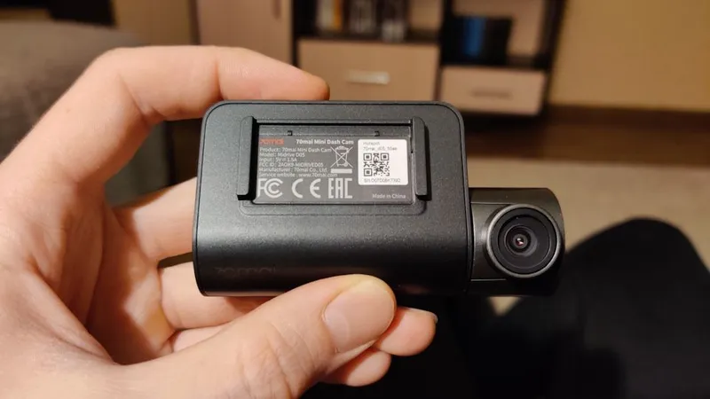70 Mai Midrive D05 Видеорегистратор с Wi Fi