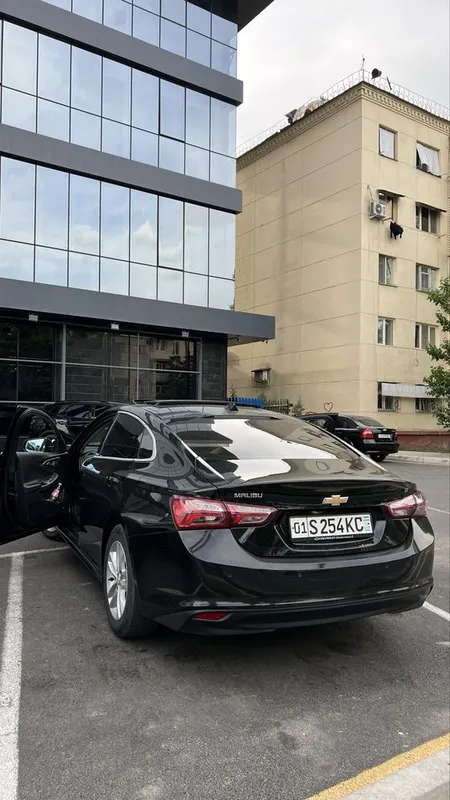 sayoxat va ziyorat qiluvchilar uchun biznes taxi xizmat