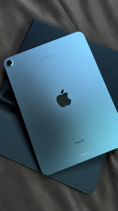 iPad Air 11" (M2) 128 GB, Wi-Fi + клавиатура чехол 2