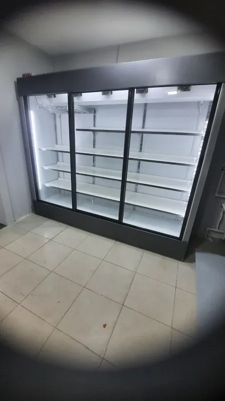Холодильник витрина продаётся — фото 1