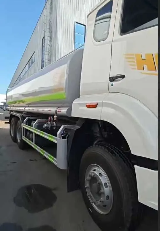 Vodovoz 20 KUB. Sinotruk HOWO 6×4 Водовоз Kredit Lizing 2 Vodovoz 20 KUB. Sinotruk HOWO 6×4 Водовоз Kredit Lizing 2