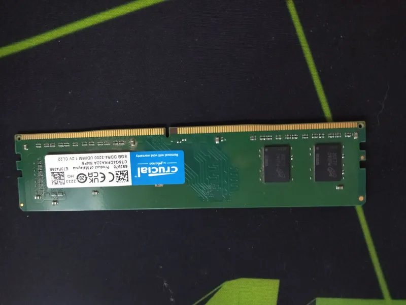 Ram 8gb crucial ddr4 Ram 8gb crucial ddr4