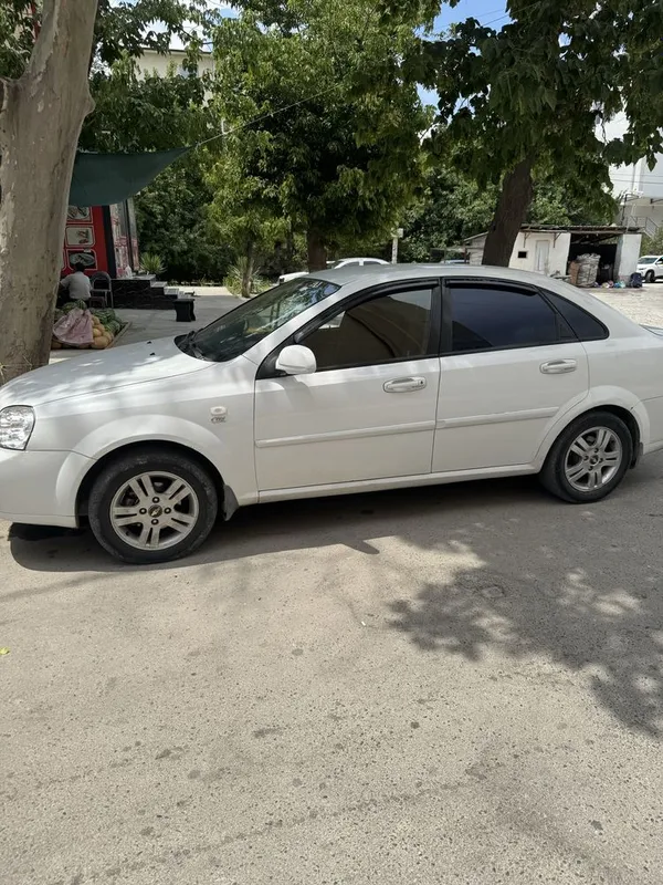 Lacetti 2 pozitsiya