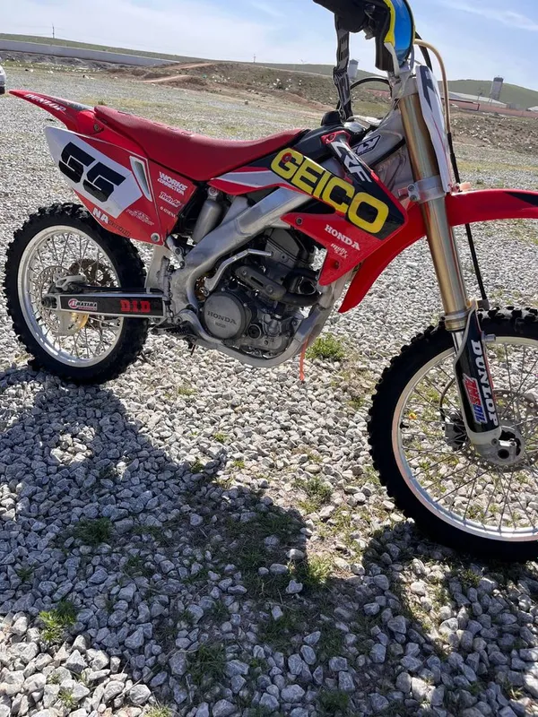 Кроссовый мотоцикл Honda crf 250r — фото 2