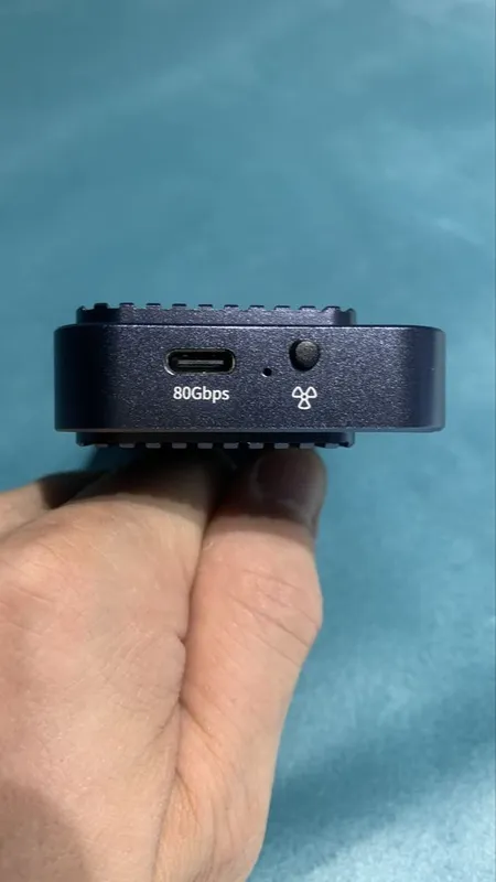 SSD Enclosure “Acasis” thunderbolt 5 — фото 1