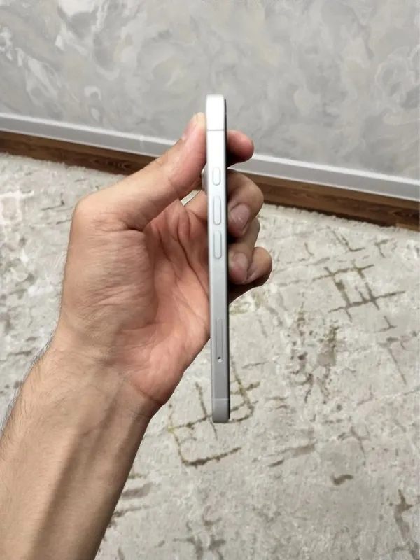 Iphone 16 90% ideal 5