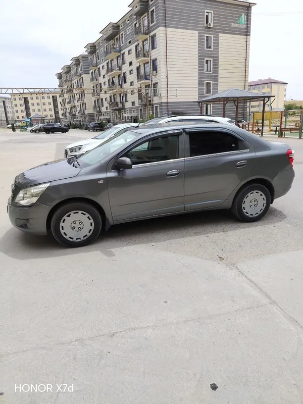 Chevrolet COBALT 9