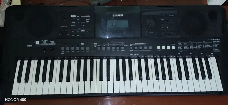 Синтезатор Yamaha e463 почти новый 3 Синтезатор Yamaha e463 почти новый 3