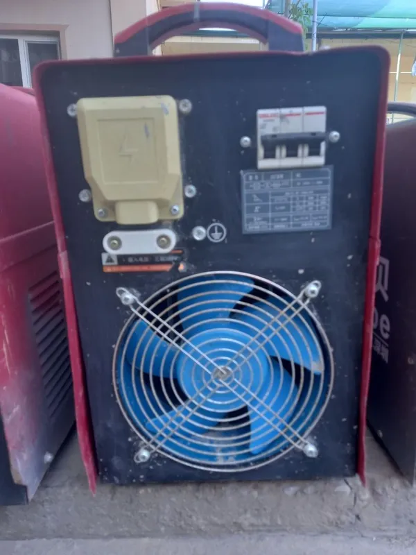 Svarka aparat 380v 5 Svarka aparat 380v 5