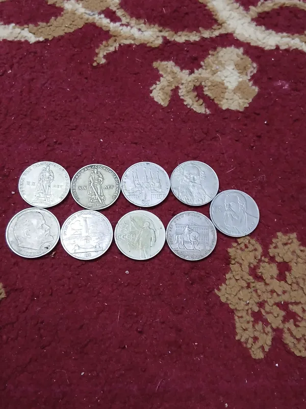продам монеты