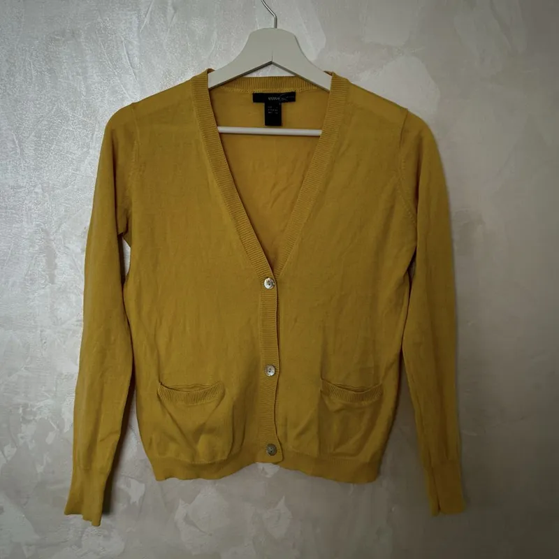 Женская кофта mango