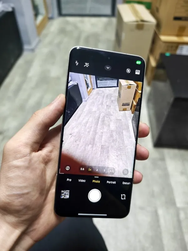 Xiaomi 15 ultra 12/256 Без дефектов Все работает супер Нету имей 6