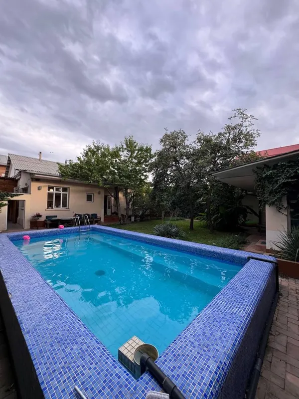 Дом 6 ком.6сот.Яккасарай район аренда 2800 $ 2