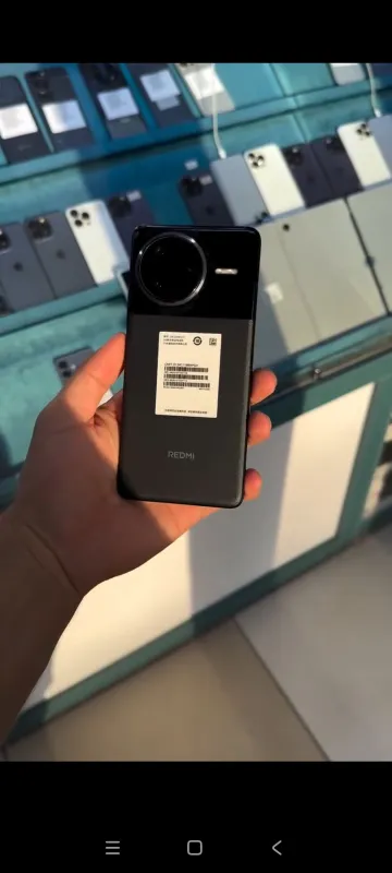 Redmi K80 Pro 12/512 полный комплект Redmi K80 Pro 12/512 полный комплект