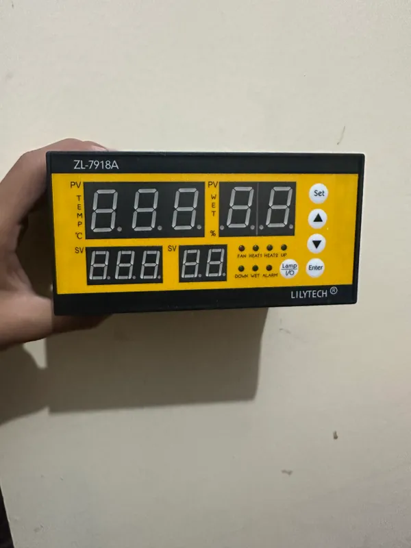 Inkubator uchun kontroller 1 Inkubator uchun kontroller 1