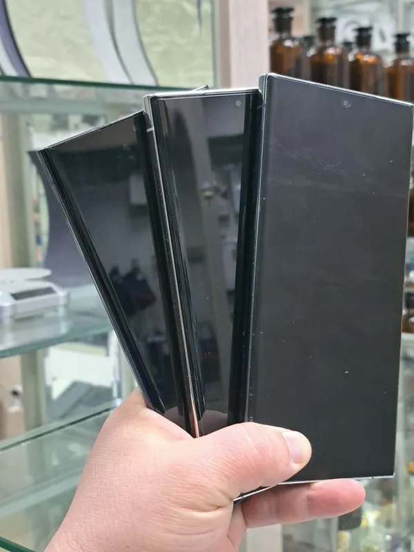 Samsung S22 Ultra память 12/256GB 2