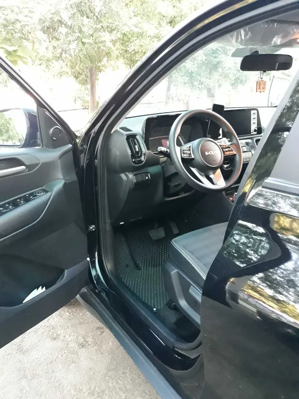 Продаётся Kia Sonet 3 Продаётся Kia Sonet 3