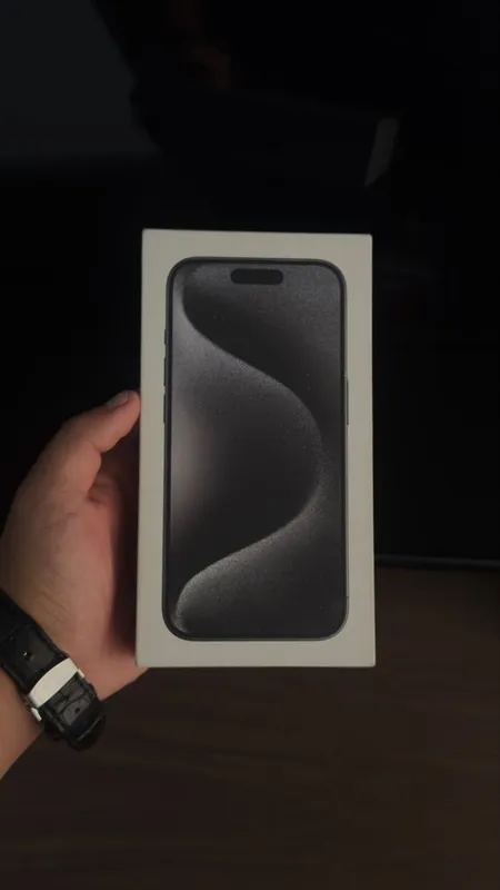 iphone 15 pro 256gb black titanium